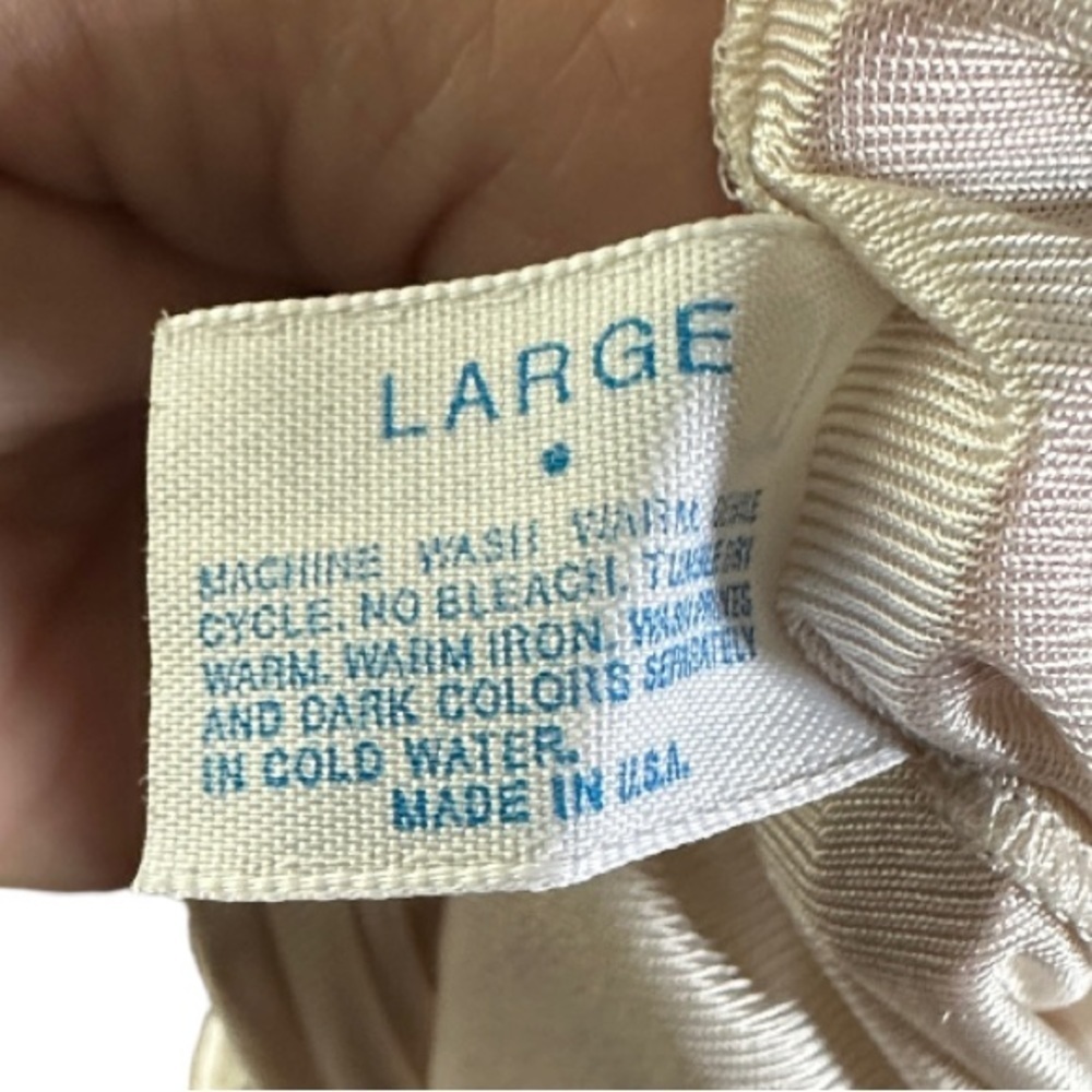 Vintage Lorraine Nylon Slip - Picture 5 of 5